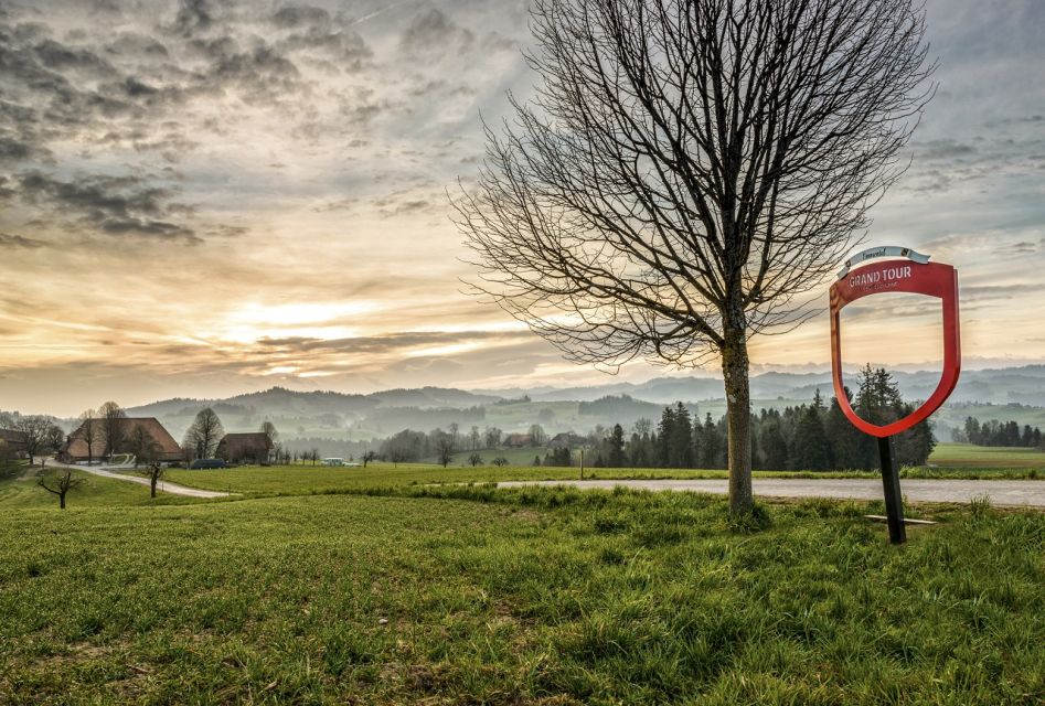 From Zurich/Lucerne: Berne Capital and Countryside Day-Trip - Emmentaler Dairy Farm