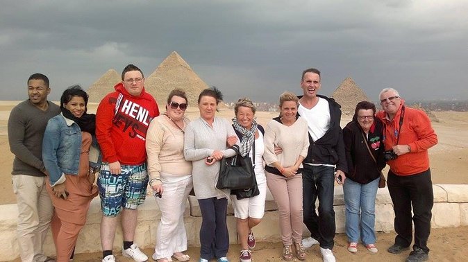 Full Day Tour in Giza Saqqara and Memphis Including Lunch - Giza Pyramids and Sphinx