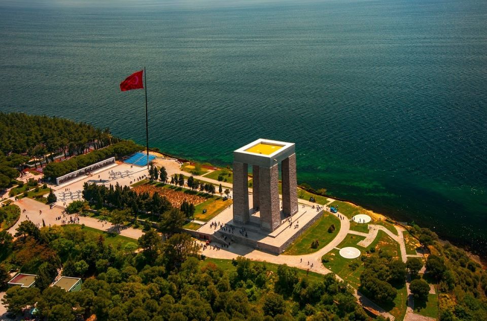 Gallipoli Full-Day Tour With Lunch From Istanbul - Memorials and Graves