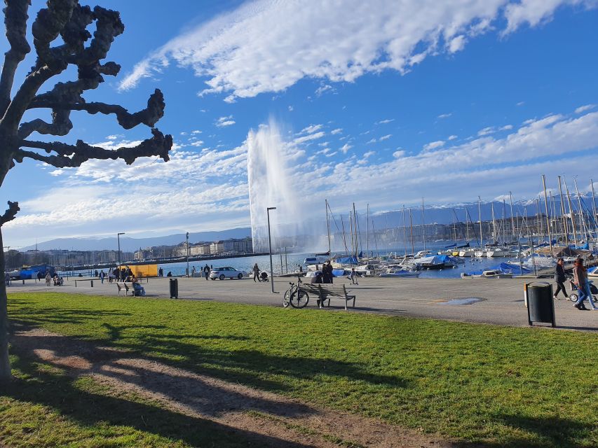 Geneva: United Nations, Old Town and Lake E-Bike Tour - Booking Information