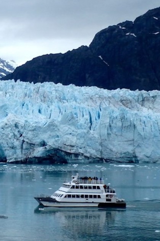 Glacier Bay: Glacier and Wildlife Catamaran Tour - National Park Service Ranger