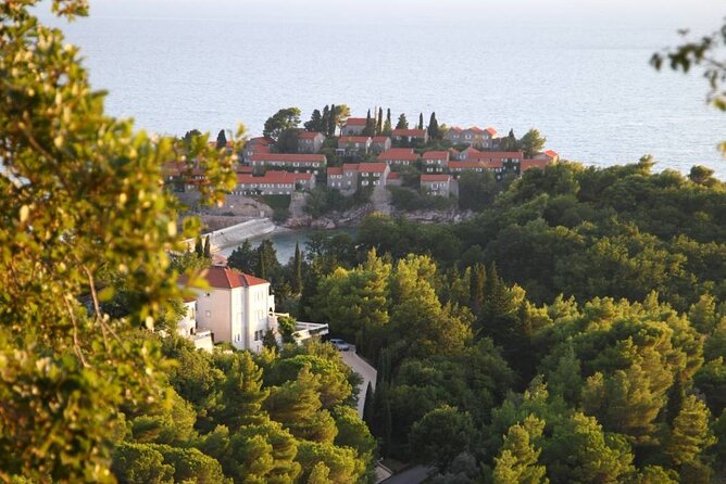 Great Tour of Coastal Monasteries in Budva - Walking on the Path of History! - Praskvica Monastery Visit