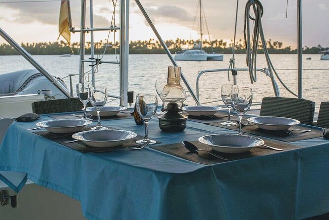 Grenada Grenadines: 7-Day Skippered Catamaran Charter Cruise - Accommodations and Amenities