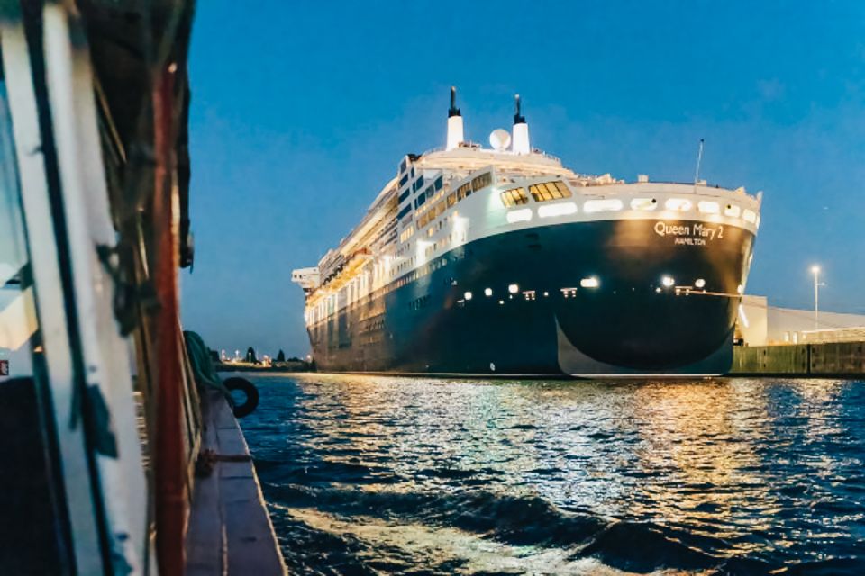 Hamburg: 1.5h Grand Harbor Evening Lights Cruise - Booking and Pricing