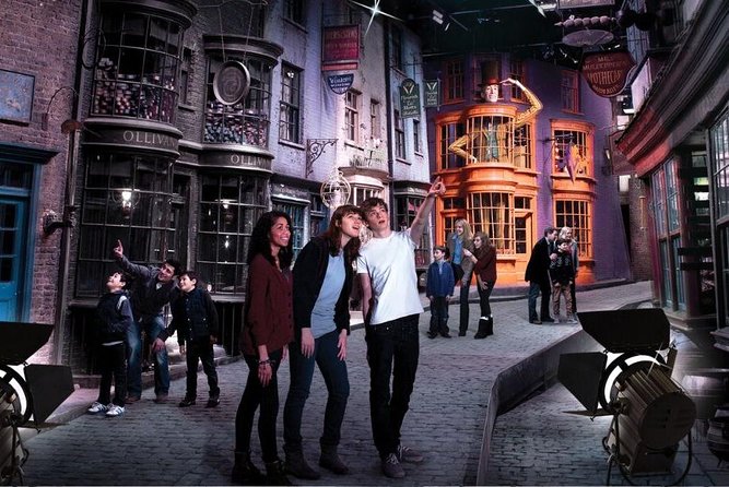 Harry Potter Warner Bros. Studio Tour With Transport From London - Immersive Experiences