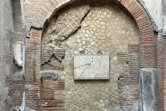 Herculaneum Guided Tour With Your Archaeologist - Tour Duration and Schedule