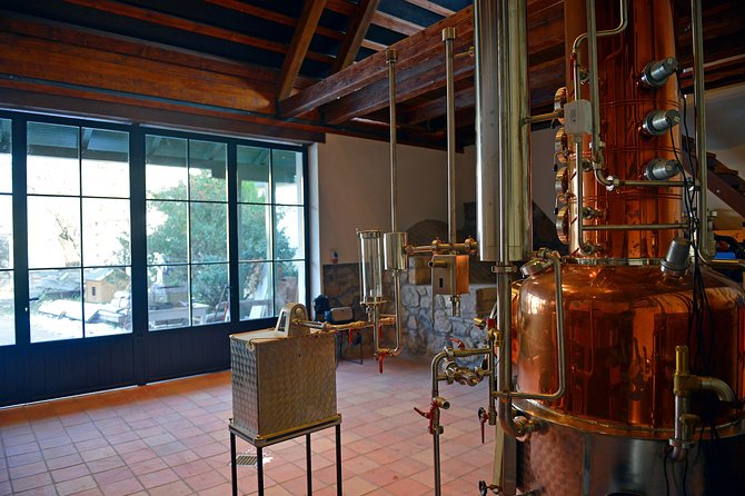 Hungarian Pálinka Distillery Visit and Tasting - Cancellation Policy