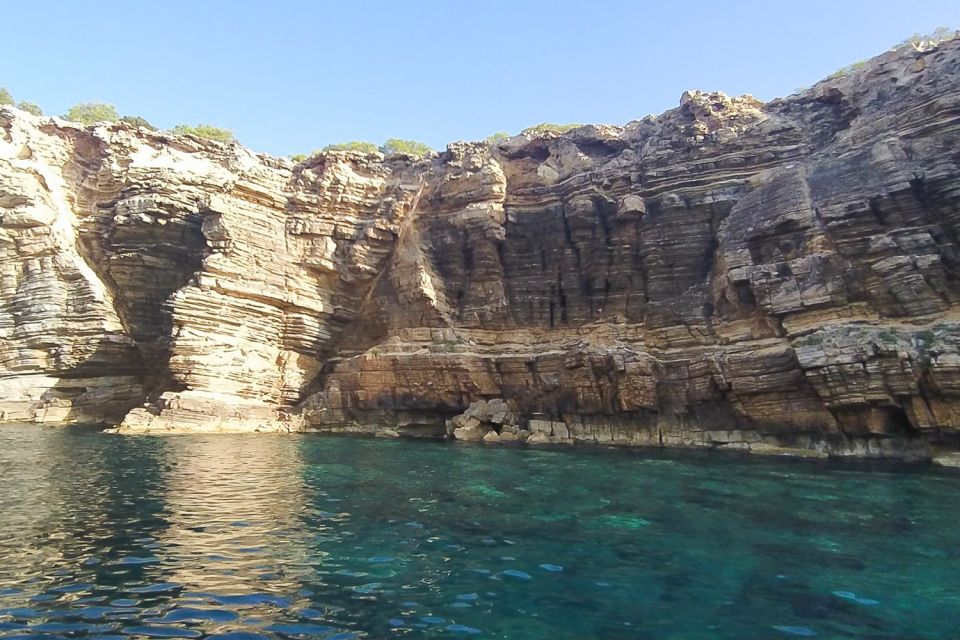 Ibiza: Beaches and Caves Instagram Boat Tour - Discovering the Pirate Cave