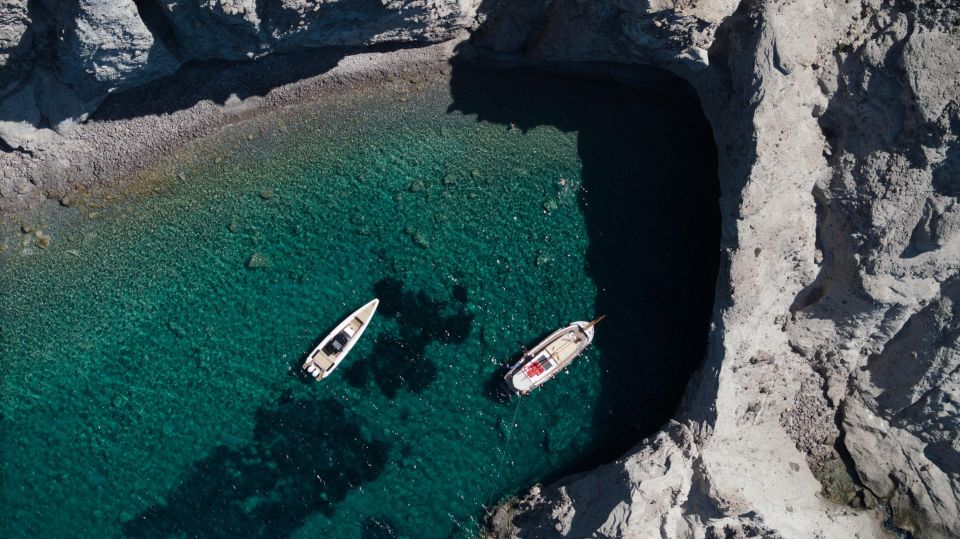 Iraklia | Schinousa - Unique Beaches