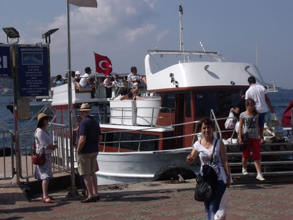 Istanbul: Best of One Day Two Continents Tour, Europe&Asia - Visiting the Great Camlica Mosque