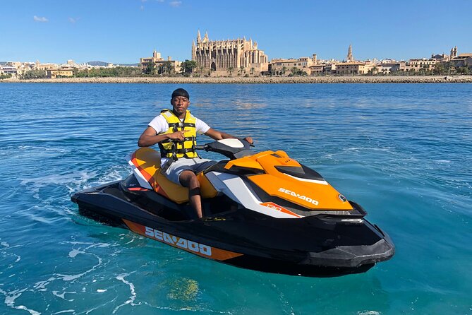 Jetski Tour to the Emblematic Palma Cathedral - Arrival and Check-in