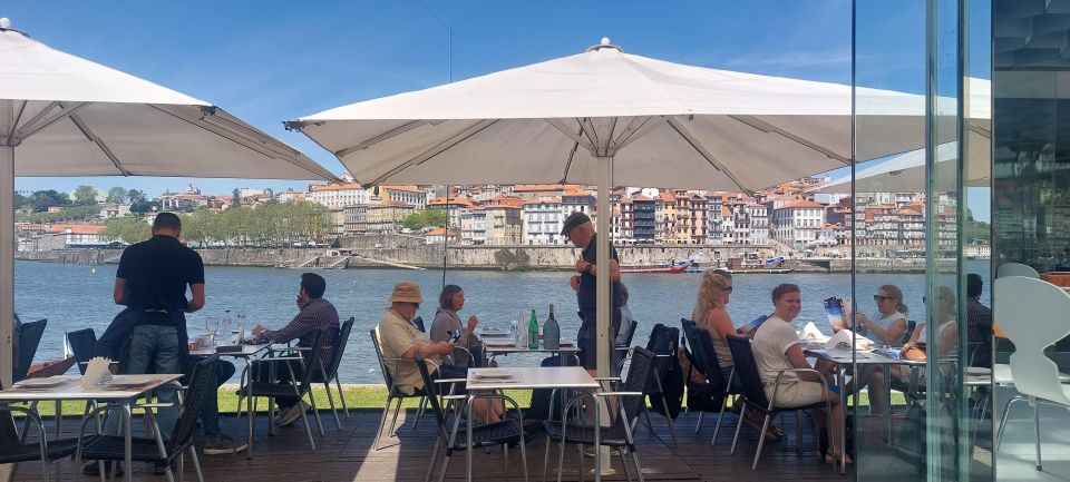 Kombi Highlights Tour & Lunch With the Best Views From Porto - Pickup Locations