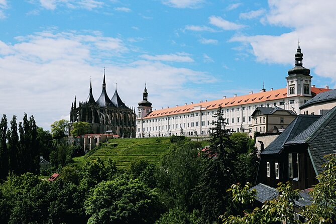 Kutna Hora Private Day Trip From Prague With Lunch, Admission and Local Treat - Customized Itinerary and Flexible Schedule