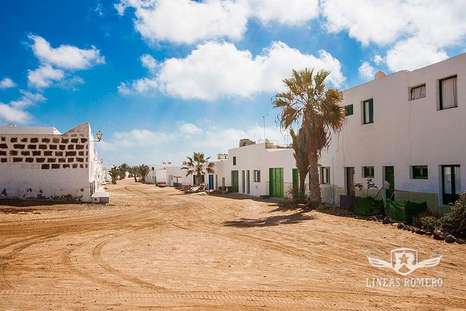 La Graciosa at Your Leisure (Bus Transfer and Return Ferry Ticket) - Meeting Point and Pickup Options