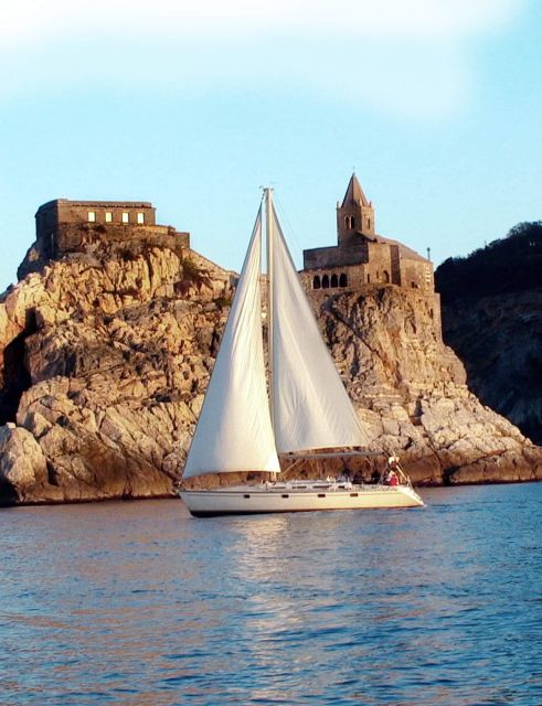 La Spezia: Private Sailboat Tour of Cinque Terre With Lunch - Included Amenities