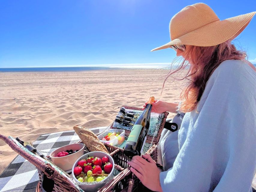 Lisbon: Beach Brunch Picnic With Set-Up and Transfers - Instagram-Worthy Photo Opportunities