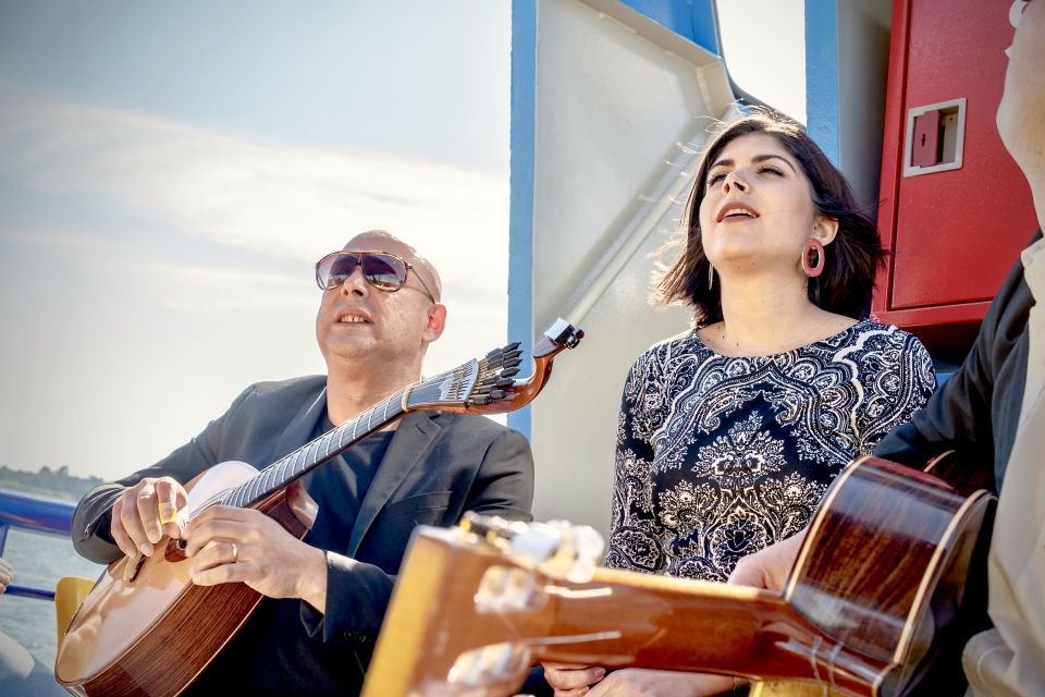 Lisbon: Boat Cruise With Live Fado Performance and a Drink - Customer Reviews and Ratings