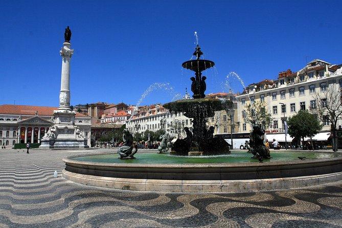 Lisbon Day Trip From the Algarve - Exploring the Alfama Neighborhood