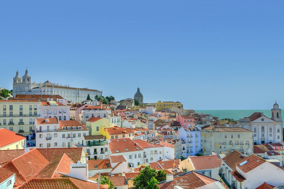 Lisbon: Gastronomy Experience, Food Tour and Cooking Class - Delectable 3-Course Lunch