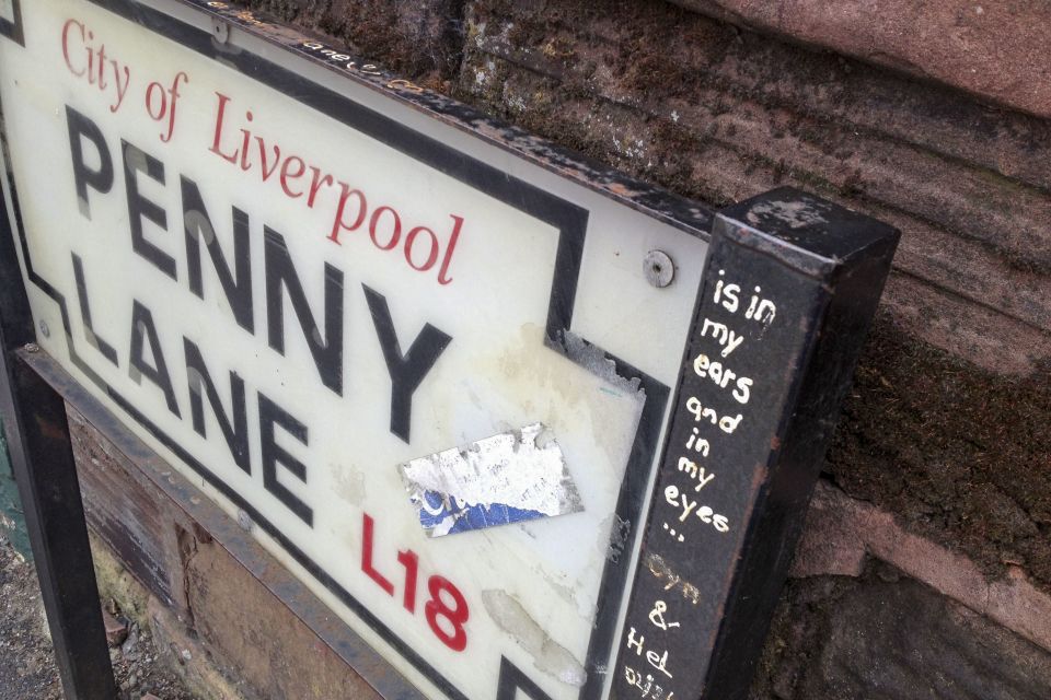 Liverpool: Private 3-Hour Beatles Tour by Taxi - Childhood Homes of the Fab Four