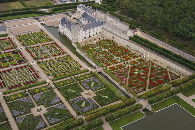 Loire Valley Day From Amboise: Azay Le Rideau, Villandry, Winery - Château De Villandry