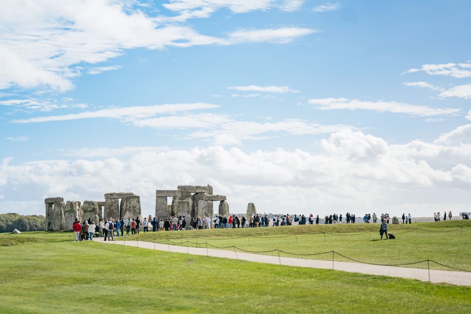 London: Full-Day Windsor, Stonehenge, and Oxford Tour - Windsor Castle Information