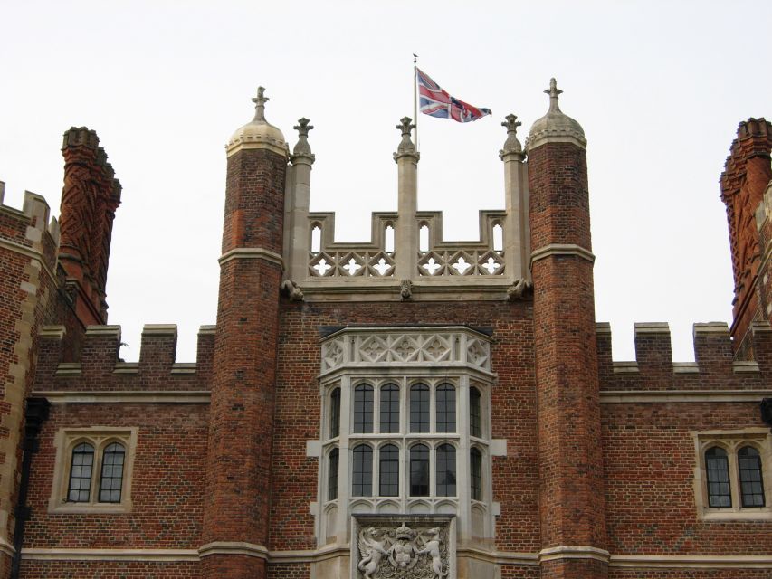 London: Hampton Court Private Guided Tour - New Cumberland Art Gallery