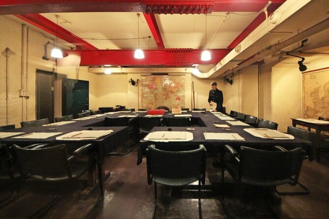 London in WW2 Walking Tour With Churchill War Rooms Visit - Transportation and Accessibility