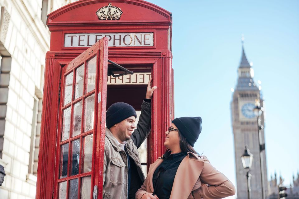 London: Private Photo Session in Westminster - Westminster Station Start and End