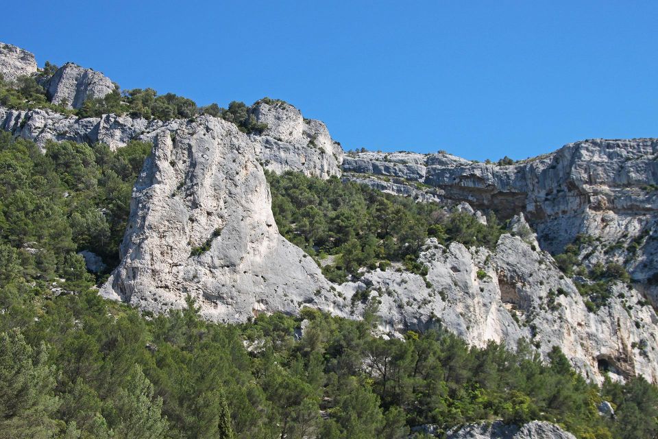 Luberon: Plague Wall Bike Ride - Mobility Impairment Considerations