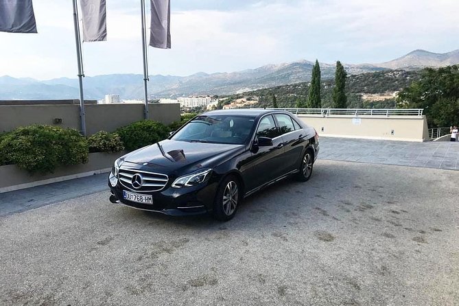 Luxury Private Transfer: Dubrovnik Airport to Dubrovnik - Accessibility and Car Seats