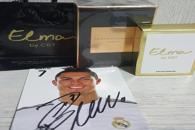 Madeira: Private Cristiano Ronaldo Tour With CR7 Museum - Immersive Fan Tribute Exhibits