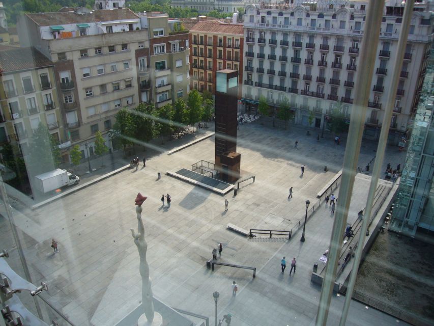 Madrid: Prado and Reina Queen Sofia Museums Private Tour - Lunch and Refreshments