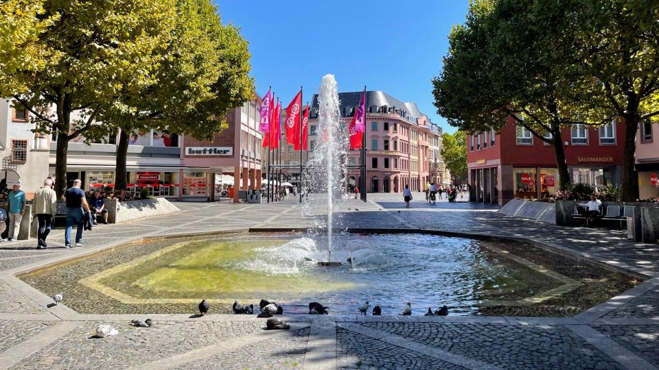 Mainz: Romantic Old Town Self-guided Discovery Tour - Tour Features