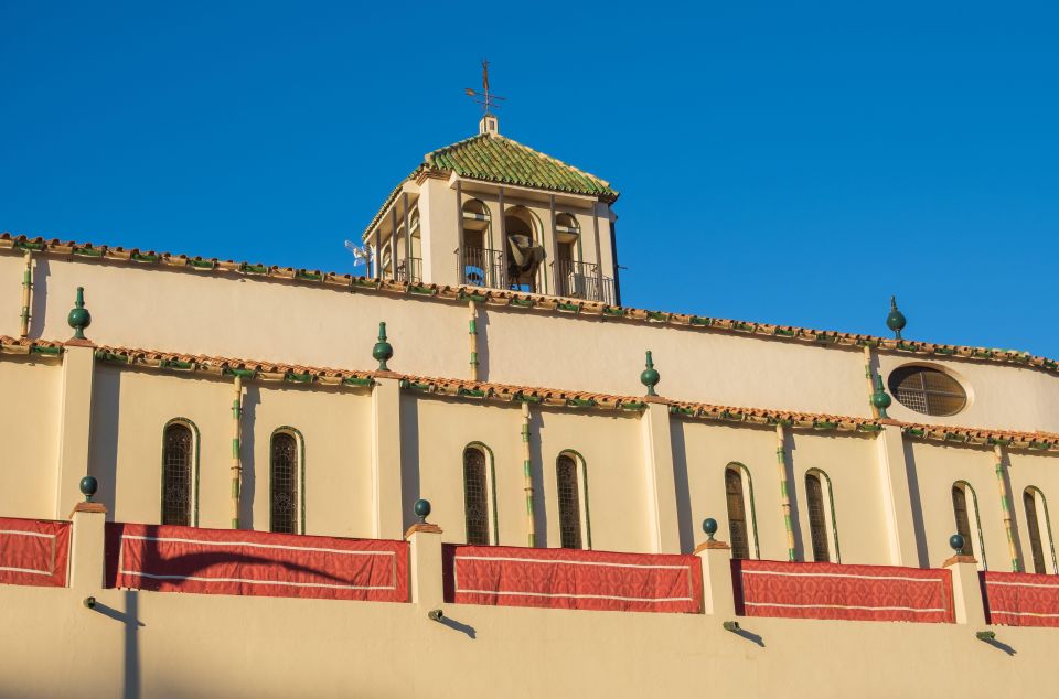 Malaga: Private Architecture Tour With a Local Expert - Alcazaba De Málaga