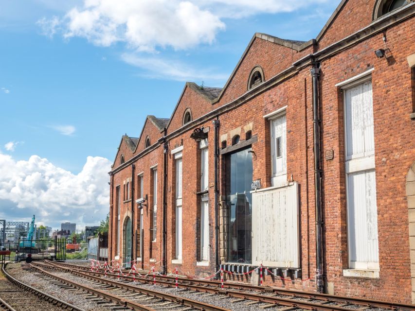 Manchester: Private Architecture Tour With a Local Expert - Meeting Point and Accessibility