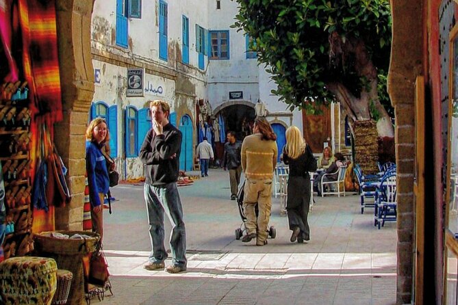 Marrakech: Medina Souks Guided Walking Tour - Exploring the Medina