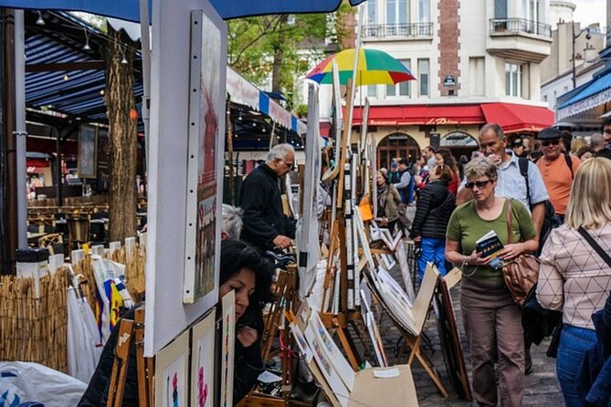 Montmartre and the Sacred Heart With the Best Guides in Paris - Group Size and Accessibility