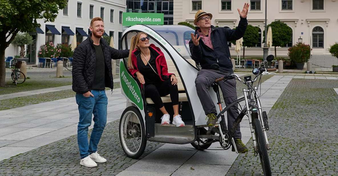 Munich: Old Town and English Garden Rickshaw Tour - Capturing Stunning Views