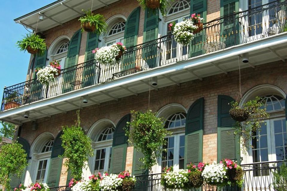 New Orleans: Five-in-One City Walking Tour - Discovering Historical Landmarks