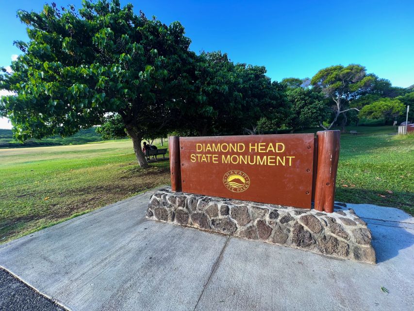 Oahu: Diamond Head Crater Hike and North Shore Experience - Relaxing at Haleiwa Beach