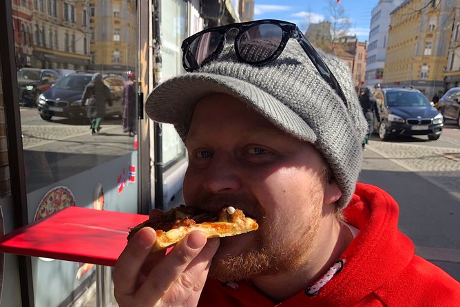 Oslo Alternative Culture and Street Food Tour - Snack Sampling Experience