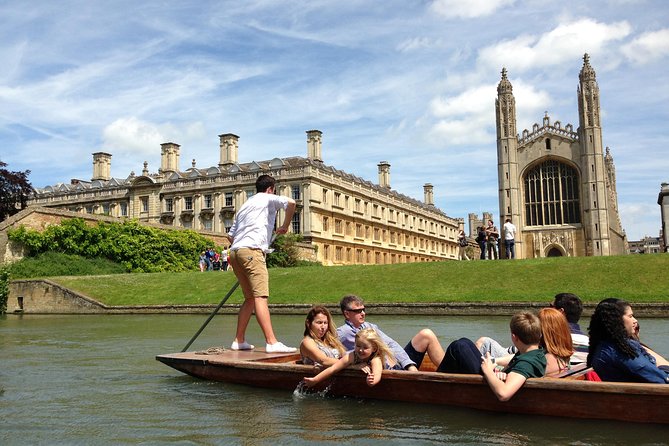 Oxford and Cambridge Guided Day Tour From London - Guide and Driver Performance