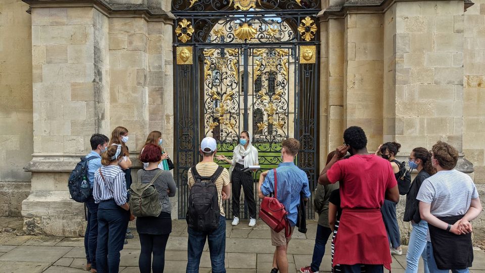 Oxford: The Uncomfortable Oxford™ Tour - Renowned Institutions