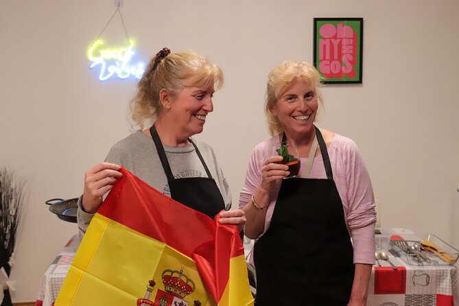 Paella and Sangria Workshop in Central Madrid - Accessibility and Transportation