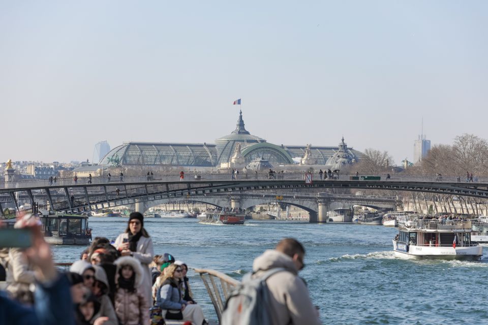 Paris: Centre Pompidou Tickets & Optional Seine River Cruise - Accessibility Information