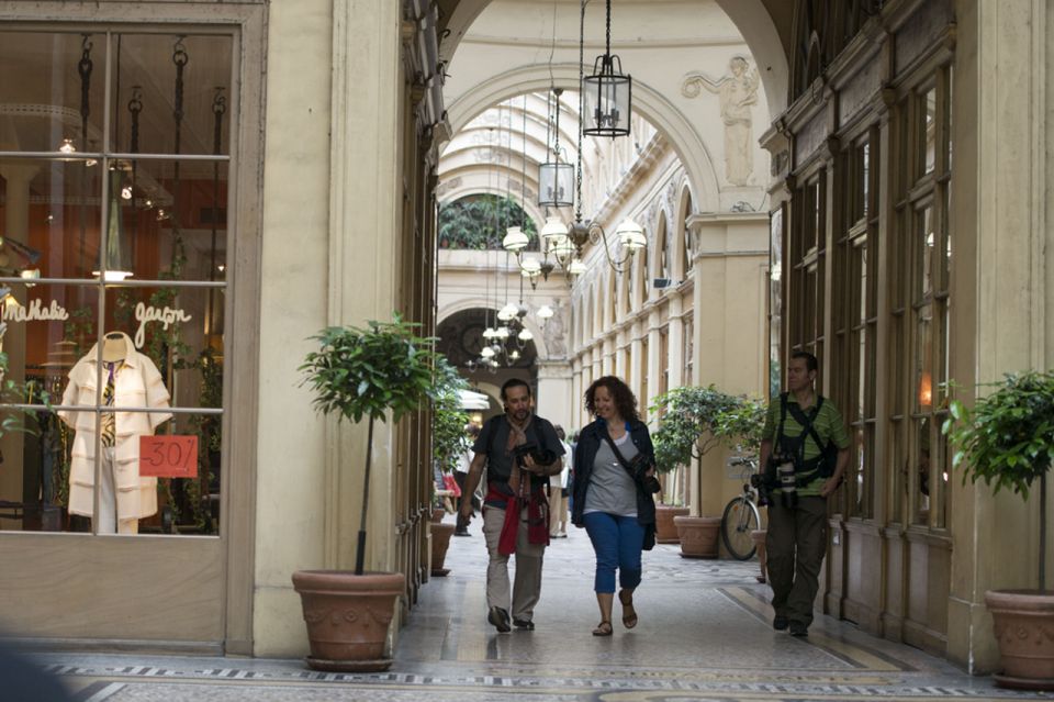 Paris : Highlights of the Right Bank, Golden Age Guided Tour - Meeting Point