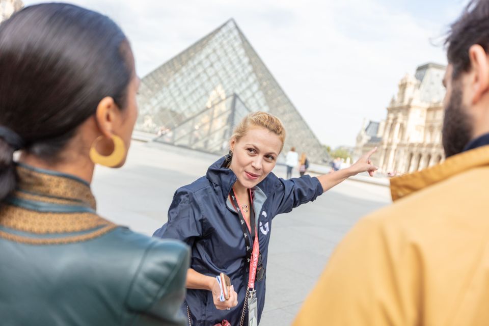 Paris: Louvre Museum Guided Tour With Seine Cruise Discount - Important Tour Information