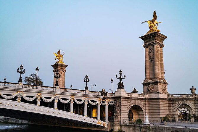 Paris on Stage 3 Seine River Dinner Cruise - Audio Commentary