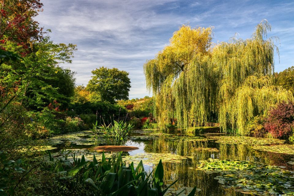 Paris to Giverny Private Tour Monet Gardens House - History and Passion for Nature